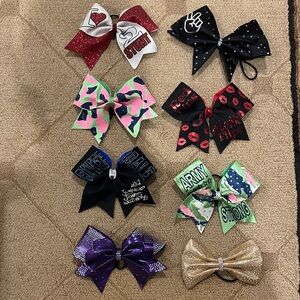 Competitive cheer bows